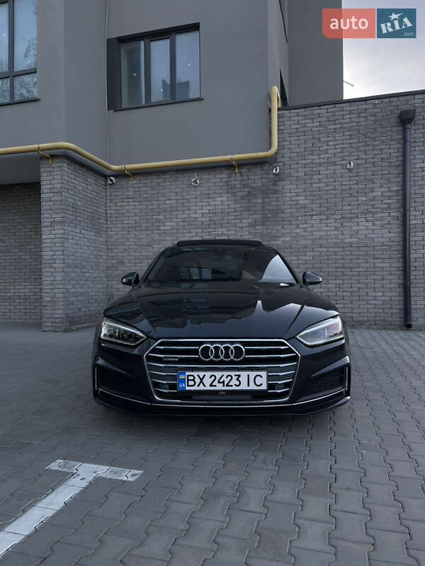 Купе Audi A5 2017 в Хмельницком