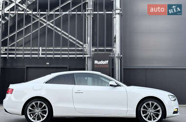 Купе Audi A5 2011 в 