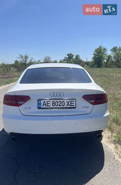 Лифтбек Audi A5 2011 в 