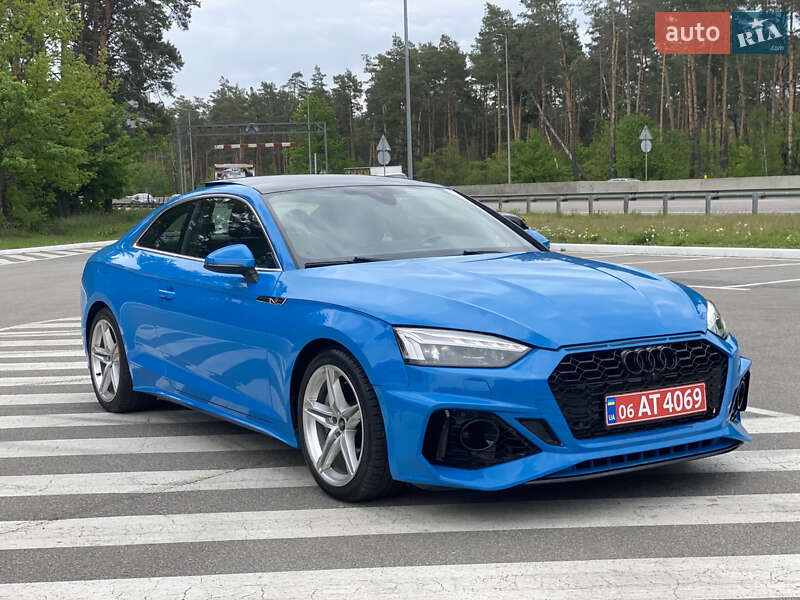 Купе Audi A5 2022 в 