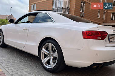 Купе Audi A5 2012 в 