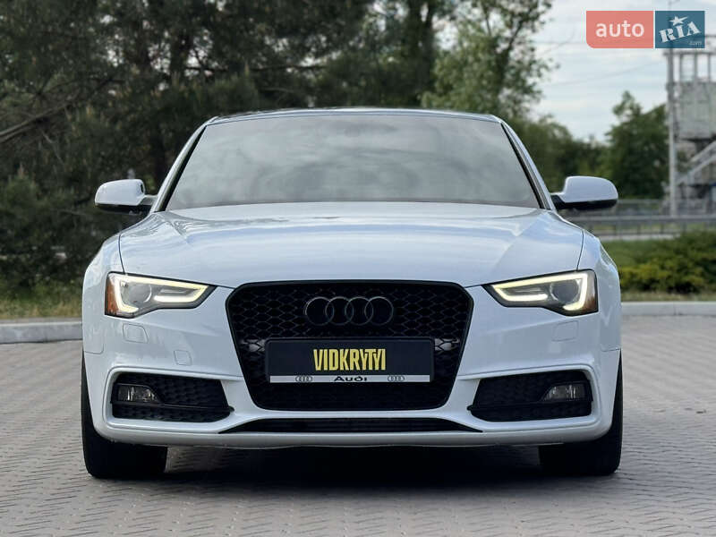 Купе Audi A5 2015 в Киеве
