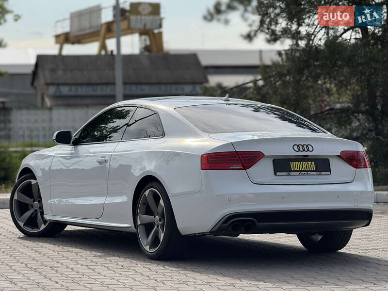 Купе Audi A5 2015 в Киеве
