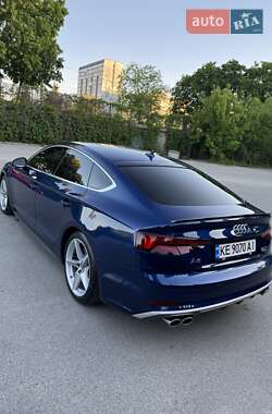 Ліфтбек Audi A5 2018 в 