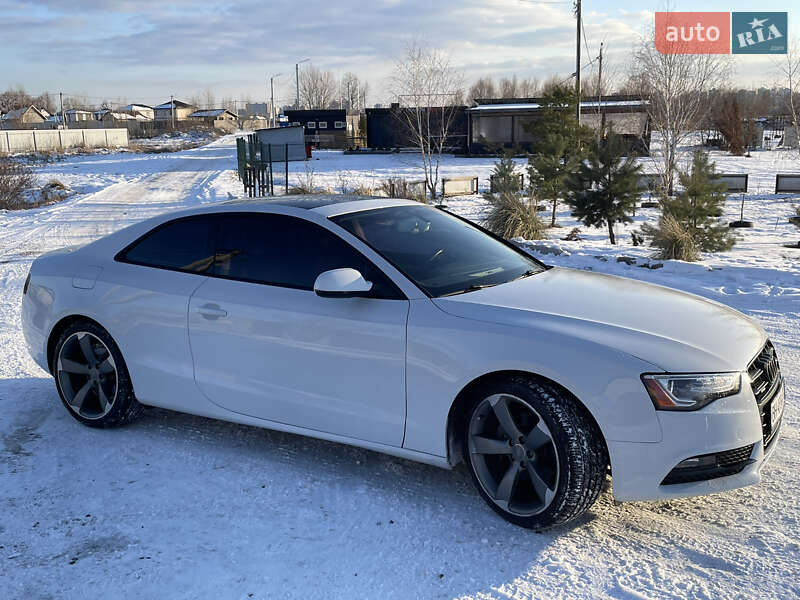 Купе Audi A5 2013 в Киеве