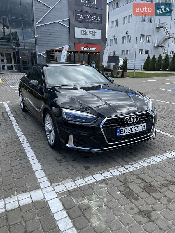 Лифтбек Audi A5 2020 в Львове