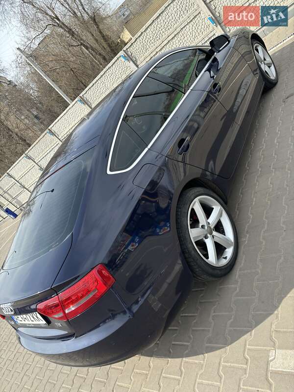 Купе Audi A5 2011 в Кривом Роге