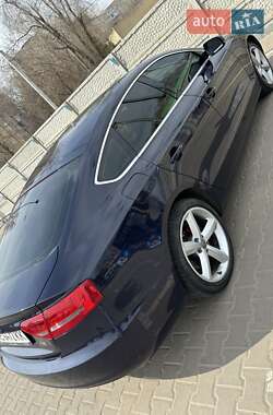 Купе Audi A5 2011 в 