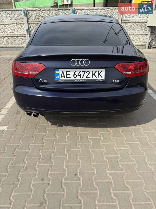 Купе Audi A5 2011 в Кривом Роге