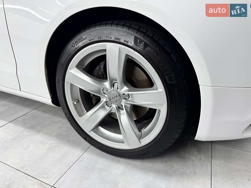 Купе Audi A5 2012 в Киеве