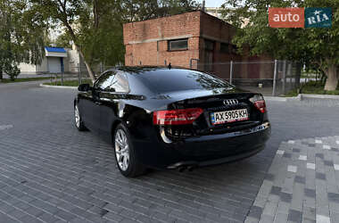 Купе Audi A5 2010 в 