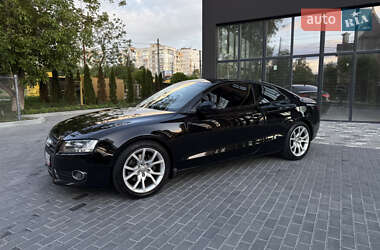 Купе Audi A5 2010 в 