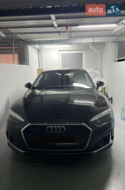 Купе Audi A5 2022 в 