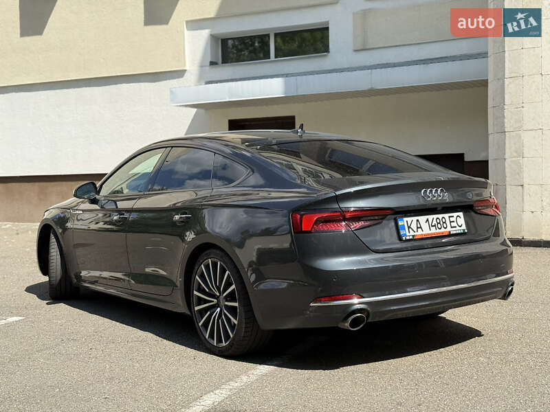 Купе Audi A5 2018 в Киеве