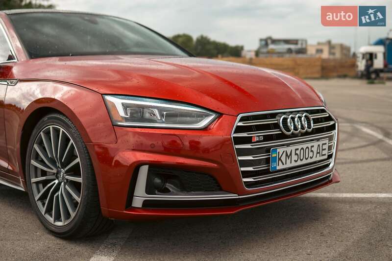 Купе Audi A5 2017 в Киеве