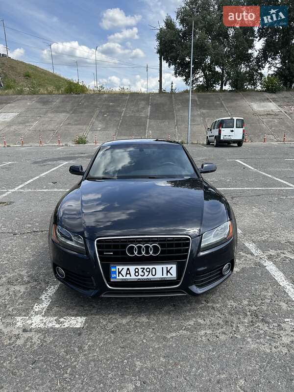 Купе Audi A5 2012 в Києві
