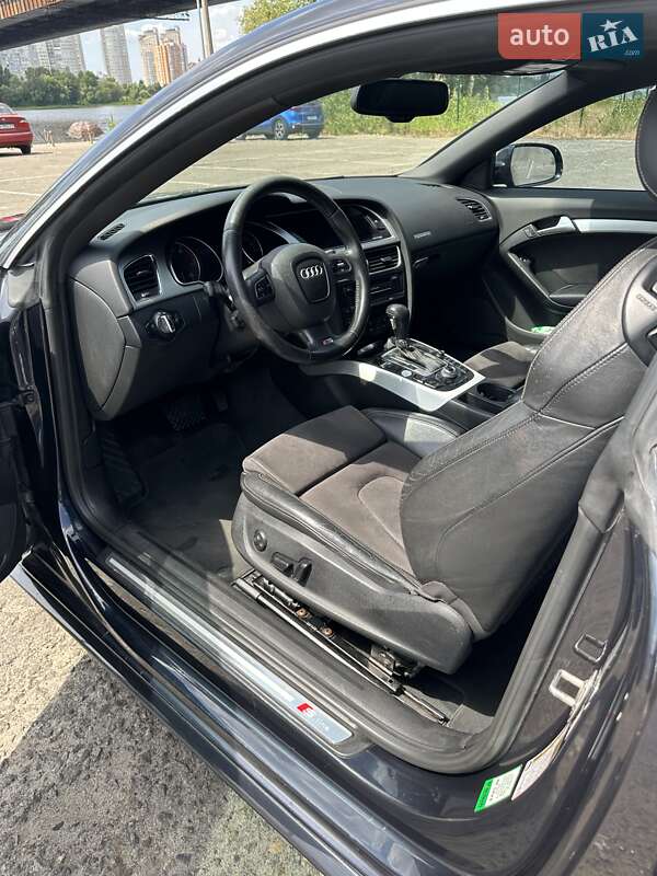 Купе Audi A5 2012 в Києві