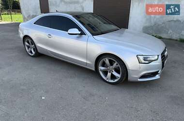 Купе Audi A5 2011 в 
