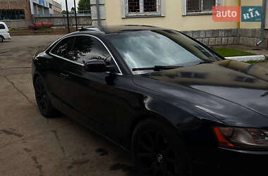 Купе Audi A5 2010 в 