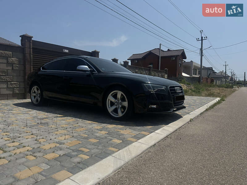 Купе Audi A5 2014 в 