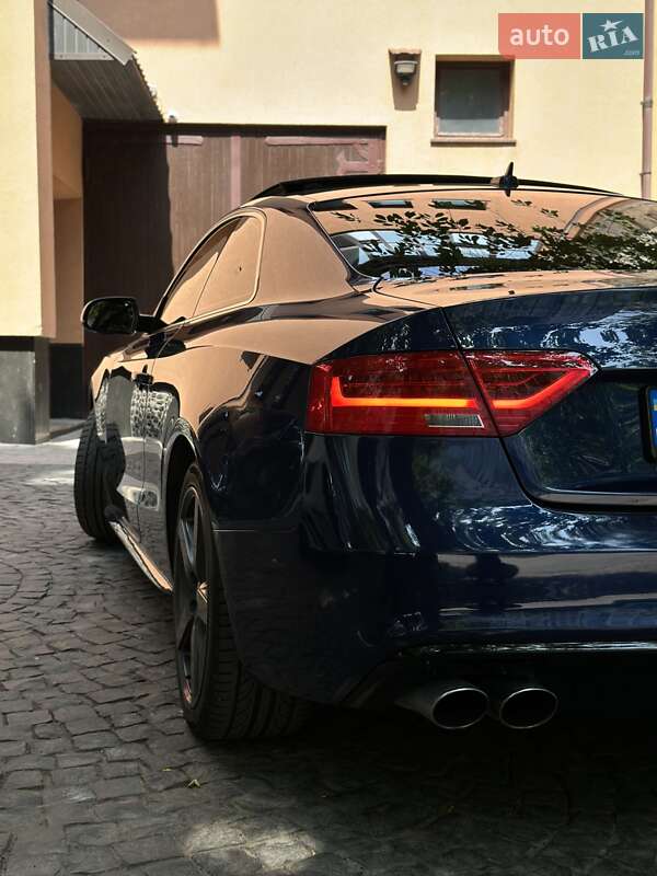 Купе Audi A5 2016 в Ровно