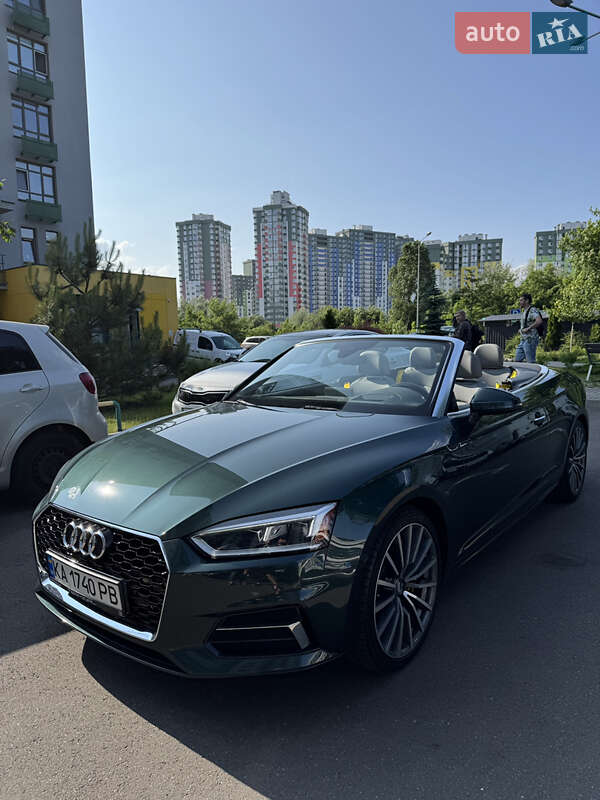 Кабриолет Audi A5 2017 в Киеве