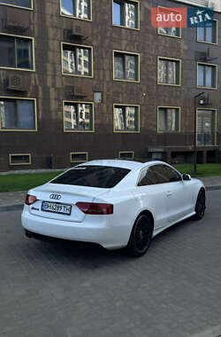 Купе Audi A5 2011 в 