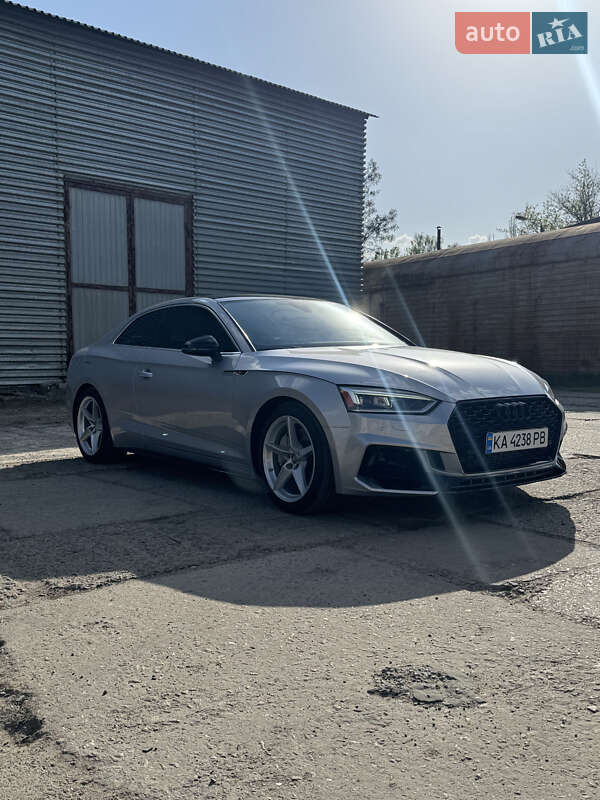 Купе Audi A5 2018 в 