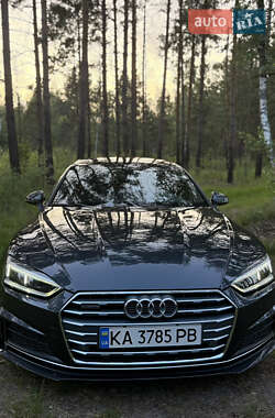 Купе Audi A5 2017 в 