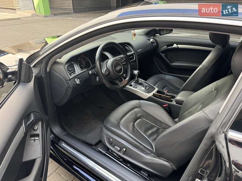 Купе Audi A5 2012 в Киеве