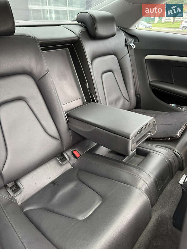 Купе Audi A5 2013 в Львове