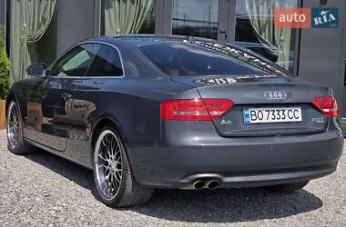 Купе Audi A5 2009 в 