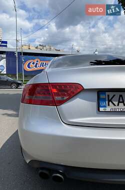 Купе Audi A5 2010 в 