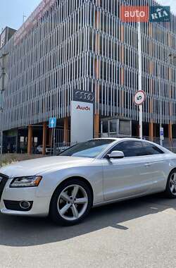 Купе Audi A5 2010 в 