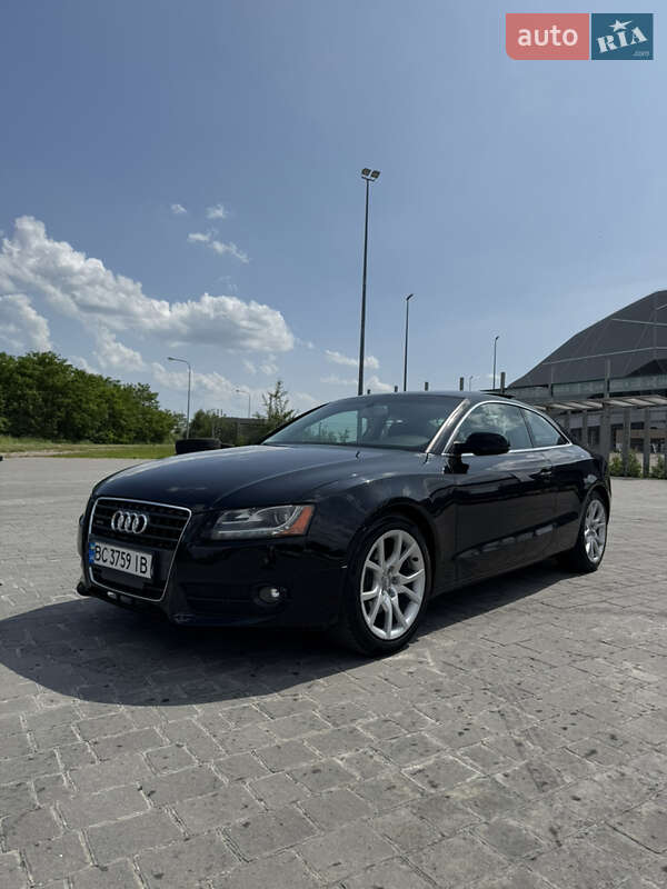 Купе Audi A5 2010 в Львове