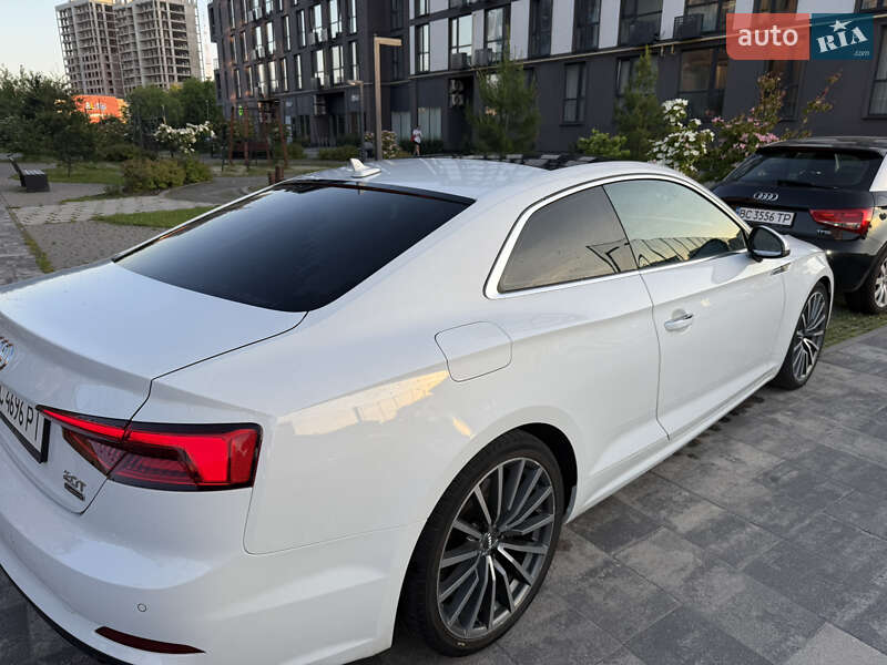 Купе Audi A5 2018 в Львове
