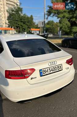 Купе Audi A5 2010 в 