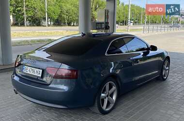 Купе Audi A5 2010 в 