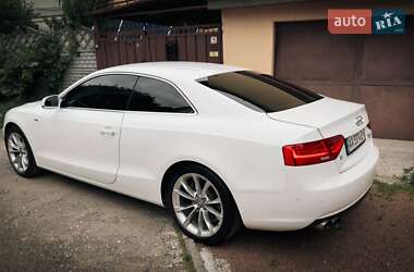 Купе Audi A5 2011 в 