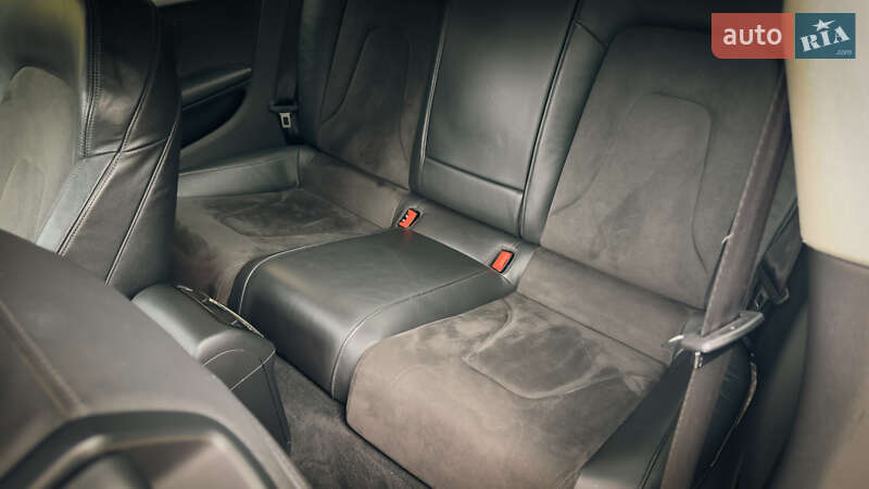 Купе Audi A5 2011 в Киеве