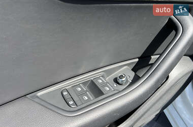 Купе Audi A5 2023 в 