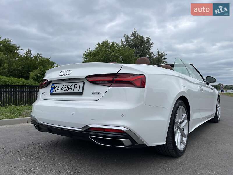 Кабріолет Audi A5 2022 в Києві