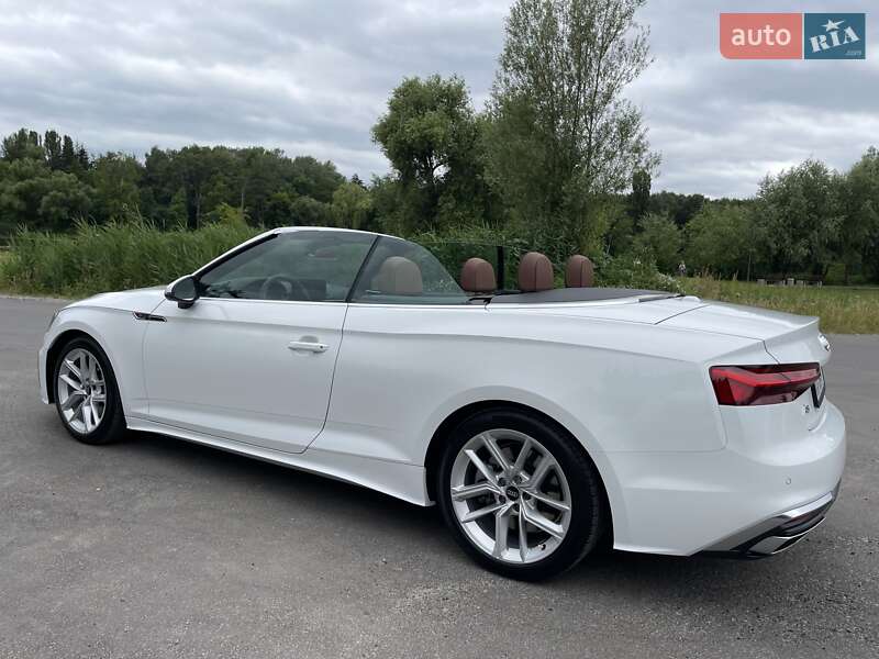 Кабріолет Audi A5 2022 в Києві