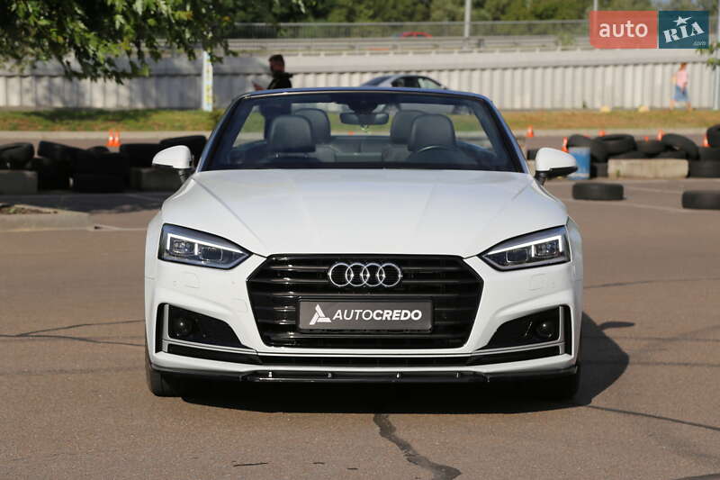 Кабриолет Audi A5 2017 в Киеве