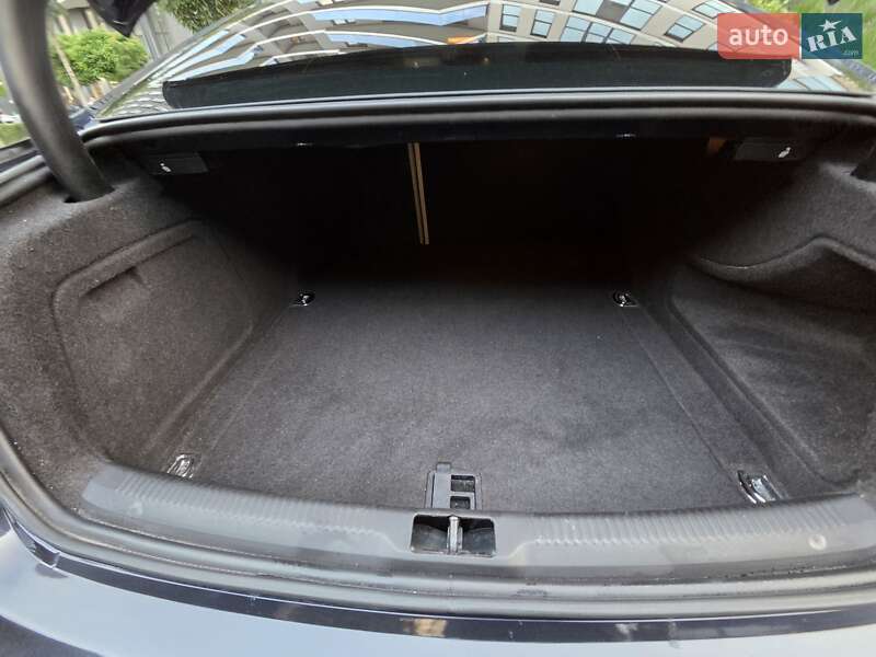 Купе Audi A5 2012 в Львове