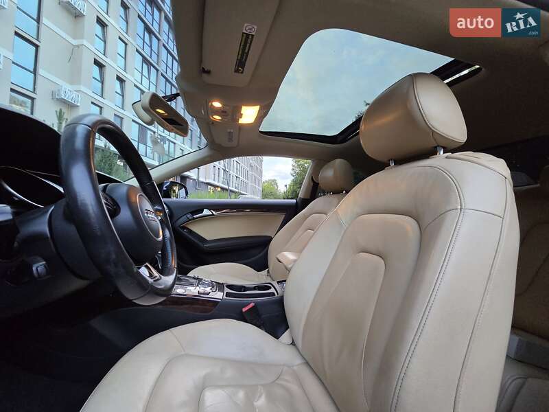 Купе Audi A5 2012 в Львове