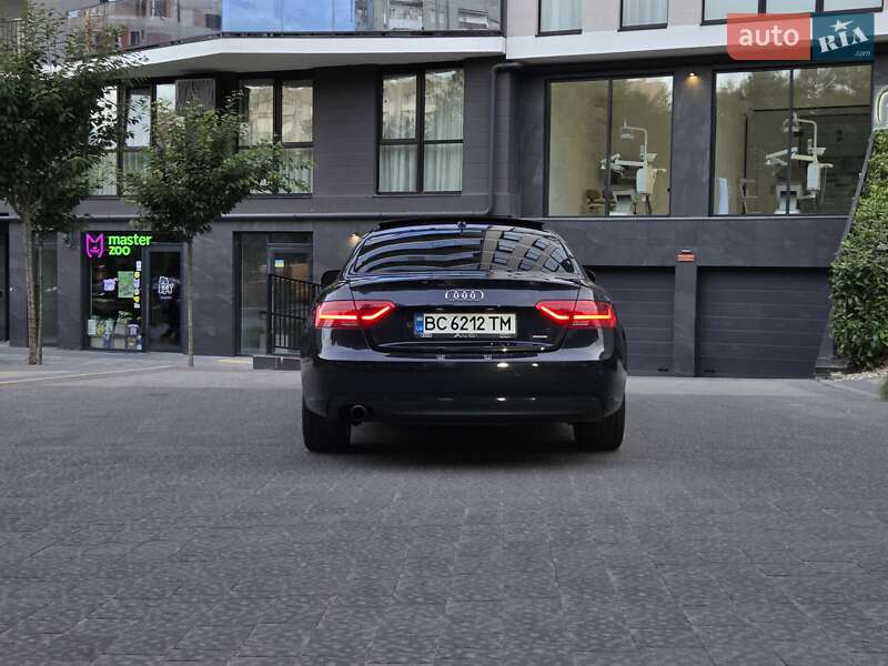 Купе Audi A5 2012 в Львове