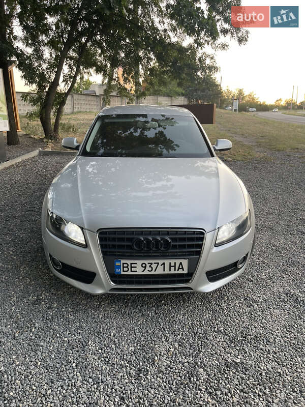 Купе Audi A5 2011 в Вознесенске