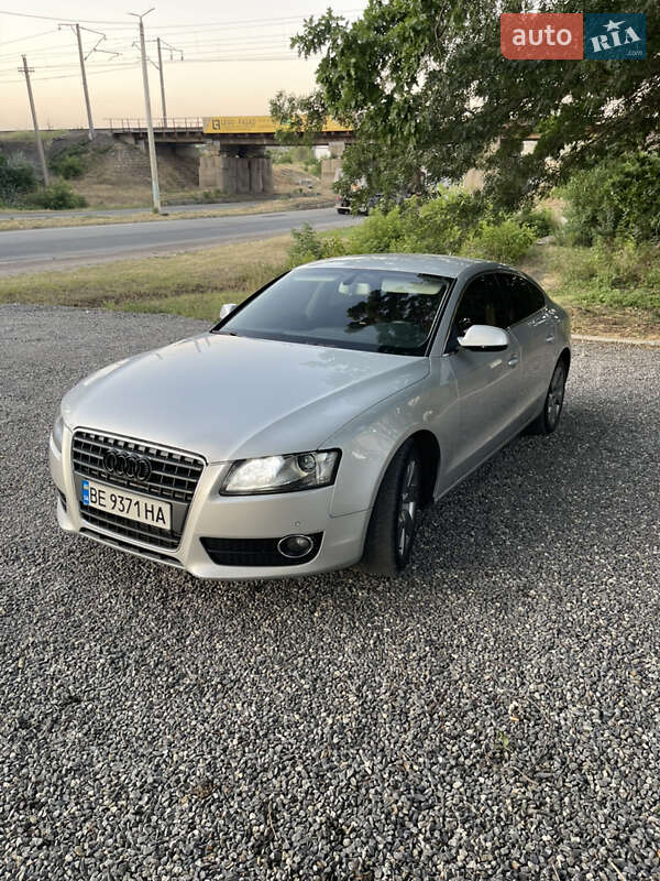 Купе Audi A5 2011 в Вознесенске