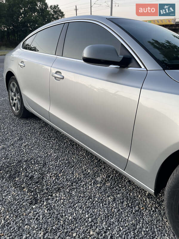 Купе Audi A5 2011 в Вознесенске